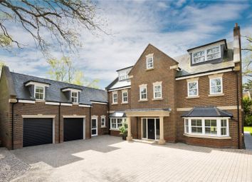 Thumbnail Detached house to rent in Heathfield Avenue, Sunninghill, Berkshire