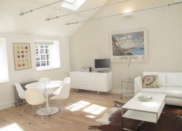 2 Bedrooms Flat to rent in Gloucester Square, New Town EH3