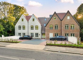 Thumbnail Flat for sale in Hillview Place, Higher Drive, Purley