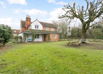 Thumbnail Cottage to rent in The Moor, Marlow