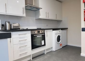 5 Bedroom End terrace house for rent