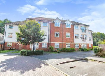 Thumbnail Flat for sale in Camborne Close, Bishopstoke, Eastleigh