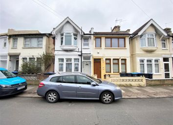 Thumbnail Flat to rent in Winchester Road, Edmonton