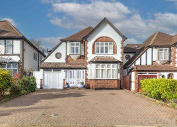 Thumbnail 5 bedroom detached house to rent in Dukes Avenue, Edgware