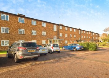 Thumbnail 2 bed flat for sale in Shirley Road, Abbots Langley