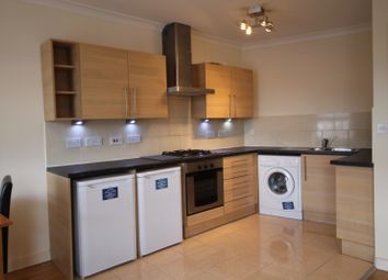 1 Bedrooms Flat to rent in Station Lane, Hornchurch RM12