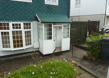 5 Bedroom Semi-detached house for rent