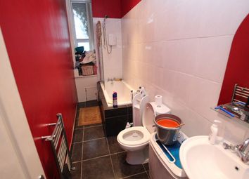 Thumbnail 2 bed flat for sale in Glasgow Road, Dumbarton