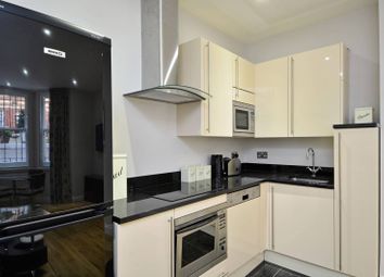 Thumbnail 1 bedroom flat to rent in Earls Court Road, Earls Court, London