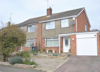 3 Bedrooms Semi-detached house for sale in Derwent Drive, Mitton, Tewkesbury GL20