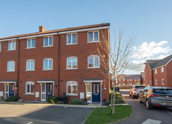 3 Bedroom End terrace house for sale