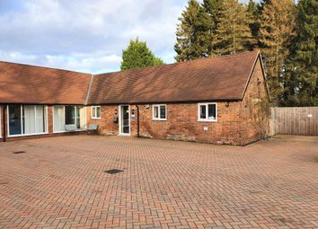 Thumbnail Office to let in Common Road, Dunstable