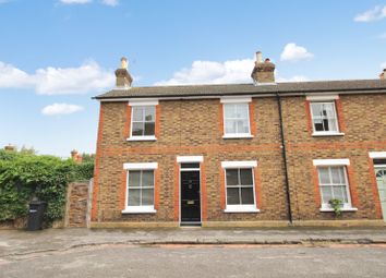 2 Bedroom Semi-detached house for rent