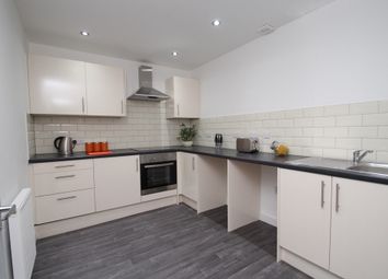 Thumbnail 1 bed flat to rent in Paragon Street, Hull
