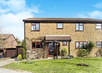 4 Bedrooms Semi-detached house for sale in Tindale Close, Sanderstead, South Croydon, . CR2