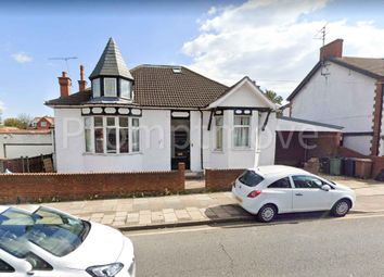 Thumbnail Property to rent in Grange Avenue, Leagrave, Luton