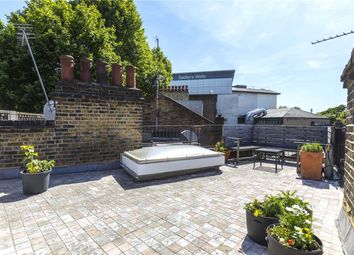 1 bed maisonette for sale in St John Street, London EC1V