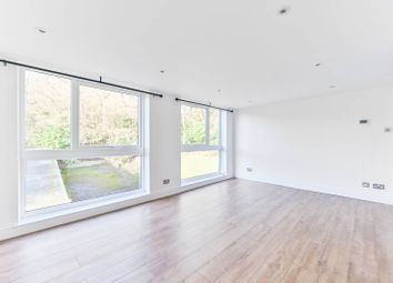 Thumbnail 1 bed flat to rent in Auckland Road, Crystal Palace, London