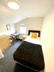 Thumbnail Room to rent in George Street, Reading