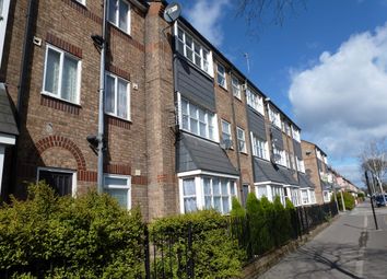 Thumbnail 2 bed flat to rent in Coultas Court, Albert Avenue, Hull