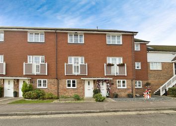 Thumbnail 4 bed town house to rent in Hambrook Road, Snodland