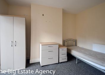 Thumbnail Room to rent in Howard Street, Room 3, Connah's Quay, Deeside