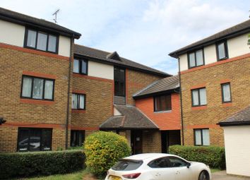 Thumbnail Property to rent in St. James Lane, Greenhithe