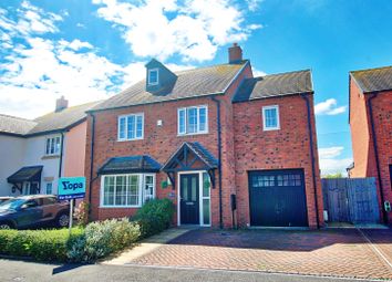 Thumbnail 5 bedroom detached house for sale in Old Bank Close, Bransford, Worcester