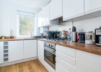 Thumbnail Flat to rent in Canonbury Street, London