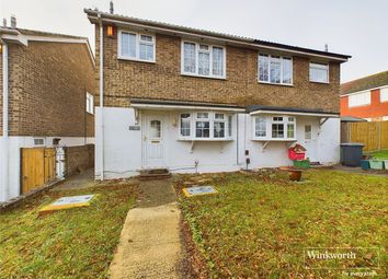 Thumbnail Terraced house for sale in Yew Tree Rise, Calcot, Reading, Berkshire