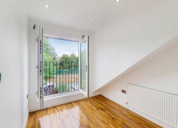 Thumbnail Flat to rent in Gordon Road, Carshalton Beeches, Carshalton