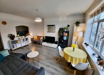 Thumbnail Flat to rent in Lydford Road, London