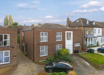 Thumbnail 2 bed flat for sale in Palmerston Road, Buckhurst Hill