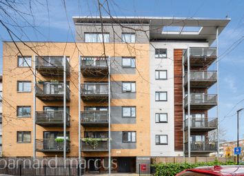 Thumbnail 2 bedroom flat for sale in Paradise Road, London