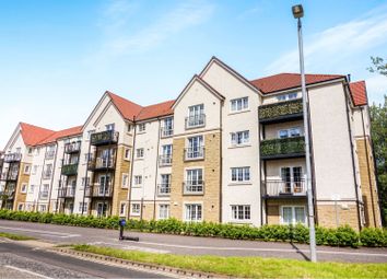 3 Bedrooms Flat for sale in 3 Alexander Grove, Glasgow G61