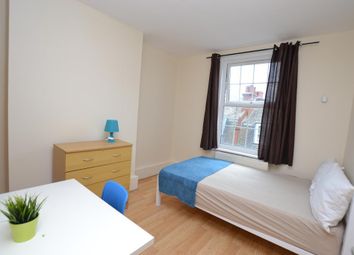 Thumbnail End terrace house to rent in New Road, Whitechapel, London