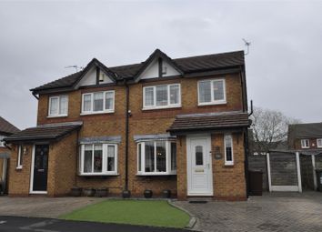 3 Bedrooms Semi-detached house for sale in Exeter Close, Dukinfield SK16