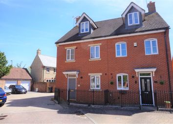 4 Bedroom Semi-detached house for sale