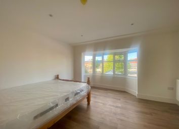 Thumbnail 1 bed flat to rent in Walton Avenue, Sutton