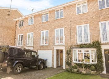 4 Bedroom Terraced house for rent