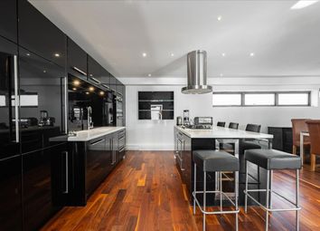 4 Bed Flat To Rent