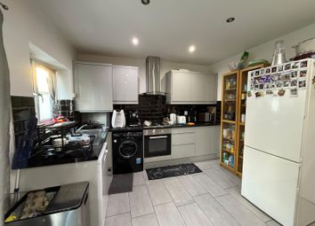 Four Bedroom House Ideal For Working Families- £2800 Pcm