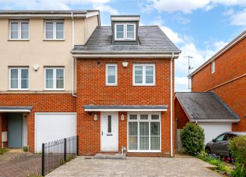 Thumbnail Terraced house for sale in Foxboro Road, Redhill