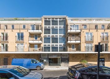 Thumbnail 1 bed flat to rent in Chatsworth Lodge, Bourne Place, Chiswick