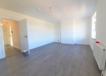 Thumbnail Room to rent in Sterling Way, London