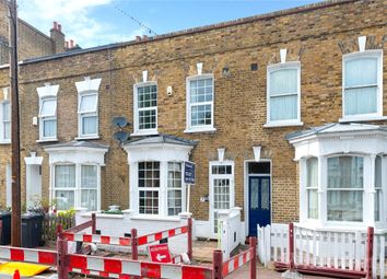 Thumbnail Flat to rent in Egmont Street, London
