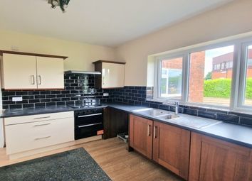 Thumbnail Flat to rent in Norton Common Road, Doncaster
