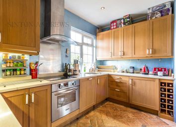 2 Bedrooms Flat to rent in The Orchard, Montpelier Road W5