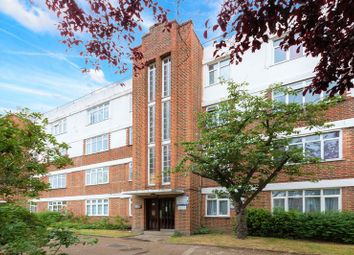 2 Bedrooms Flat for sale in Moira Court, Balham High Road SW17
