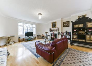 Thumbnail 3 bed flat for sale in Avenue Road, London